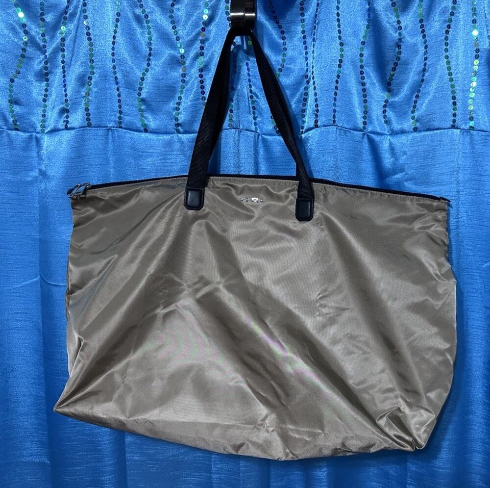 Tumi Voyageur Just In Case Tote Bag Tan EUC Lightweight Packable Travel